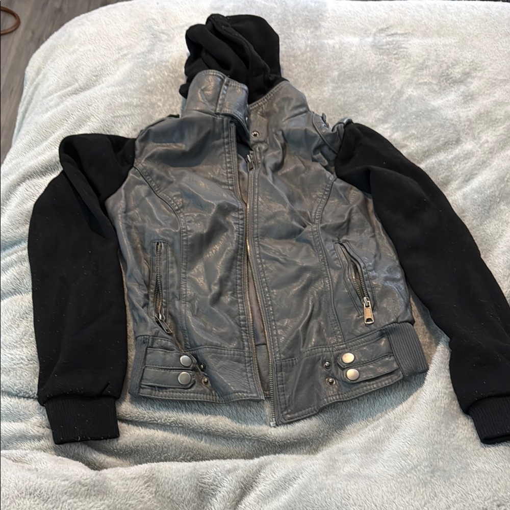 ‼️3/$20‼️ Stylish Gray and Black Leather Jacket